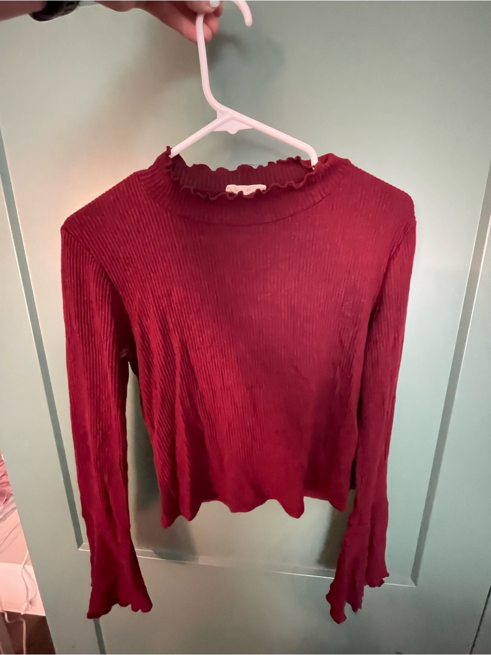 Ribbed Long-Sleeve Mock Neck Top in Burgundy
